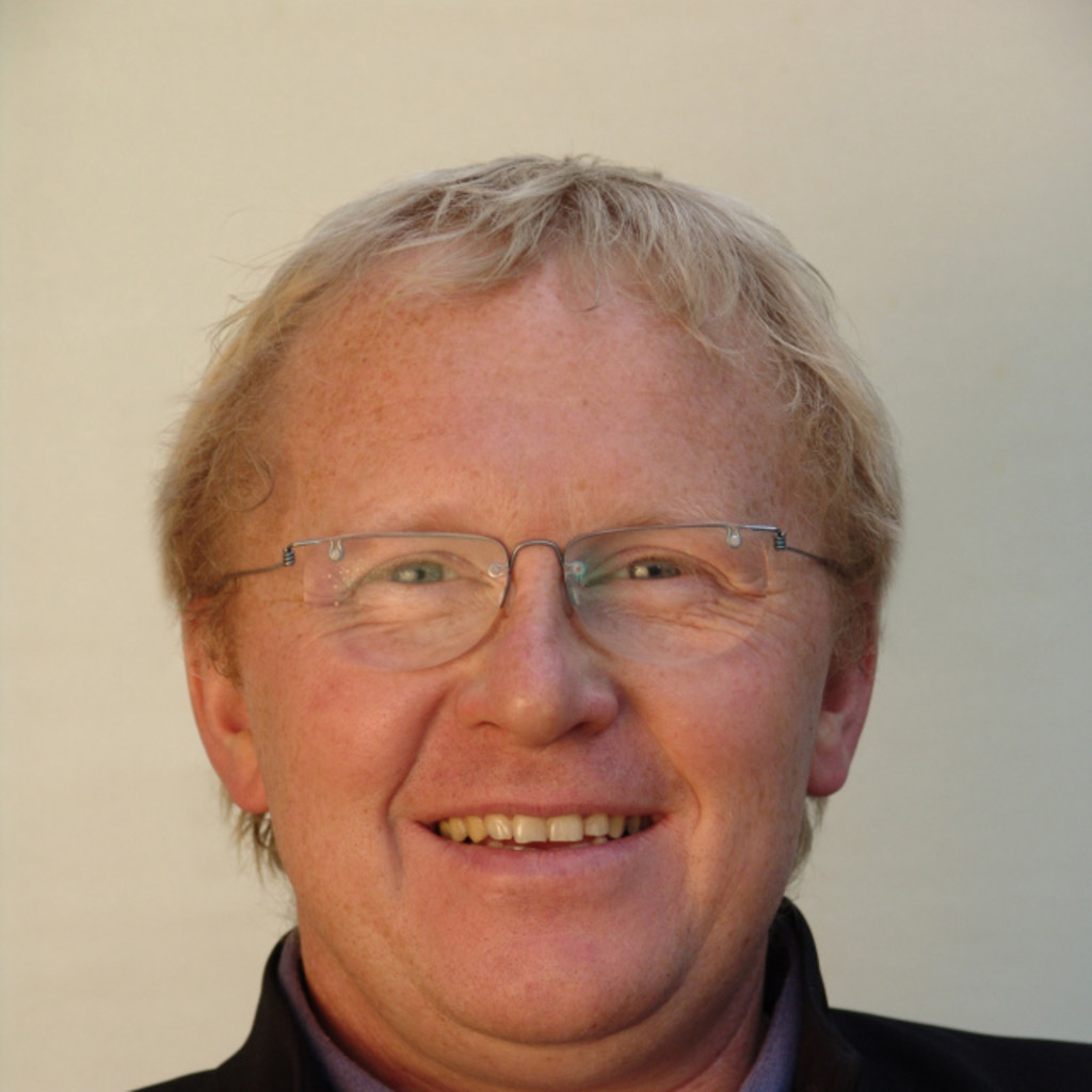 Prof. Dr. Hartmut Ayrle